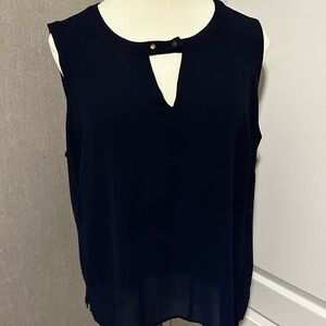 Chic Navy Sleeveless Blouse